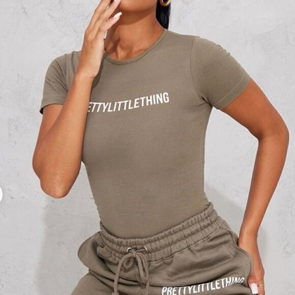 Pretty Little Thing Army Green Thong Short Sleeve Bodysuit Size 4 - Picture 4 of 8